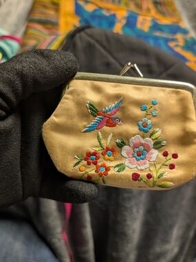 Embroidered Floral & Bird Kiss-Lock Coin Purse - Beige